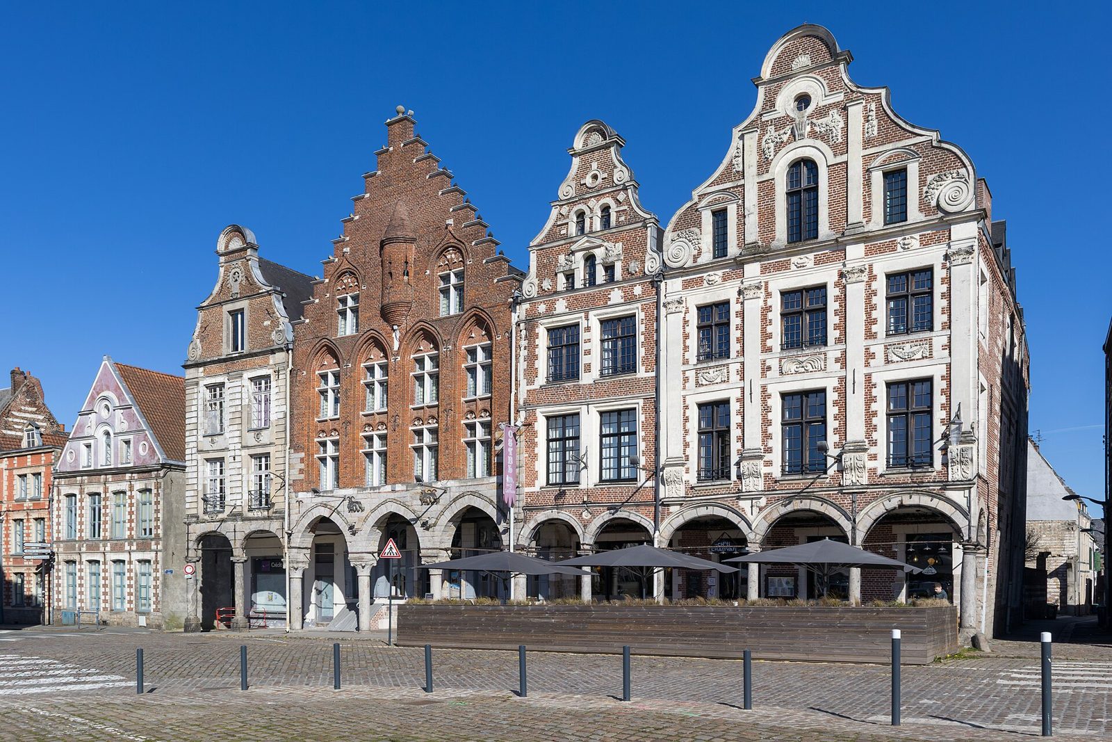 Grand-Place d'Arras et ses façades flamandes